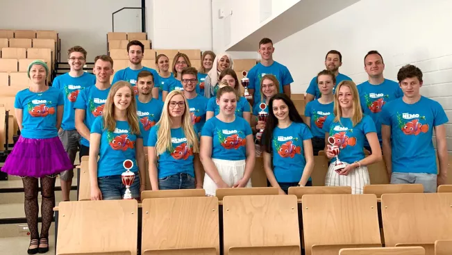 Roboterwettkampf-2019_Gruppenfoto (DE)