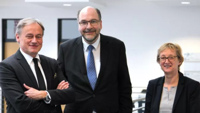 gi_nrw_ihne_sternberg_schirra-weirich_sta_20171110_foto_e._tritschler_1397_teasercut.jpg (DE)