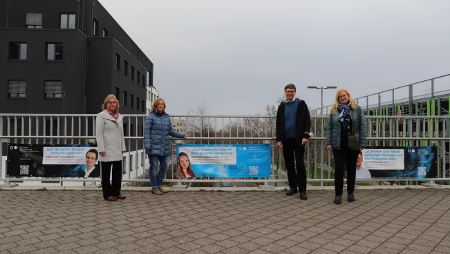 gi_poster_promovierende_bruecke_04_cornely_luedtke-handjery_herpers_geissler.jpg (DE)