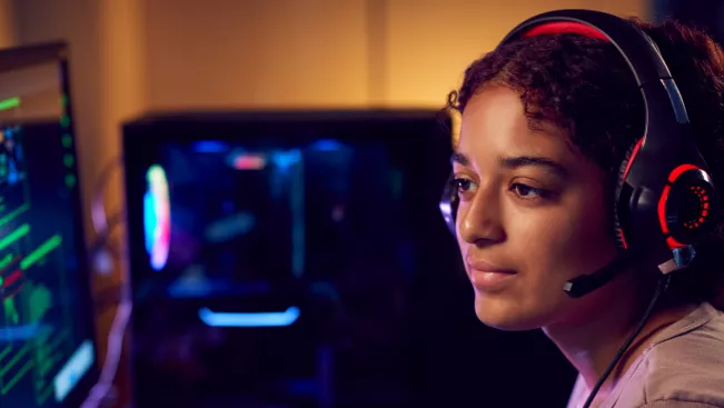 hacking_wettbewerb_teaser.jpg (DE)