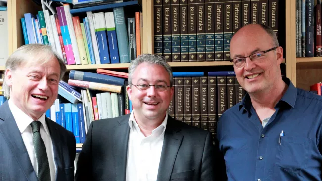 hartmut_ihne_christof_holzapfel_karl_jonas_sta_20181022_foto_e._tritschler.jpg (DE)