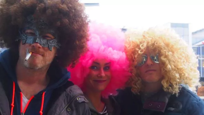 karneval_kuestenmacher_pesch_weber_ca._2016_teasercut.png (DE)