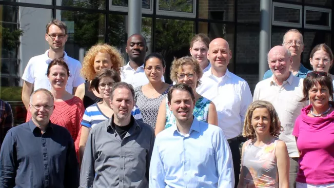 team-pro-mint-us_2015_teasercut.jpg (DE)