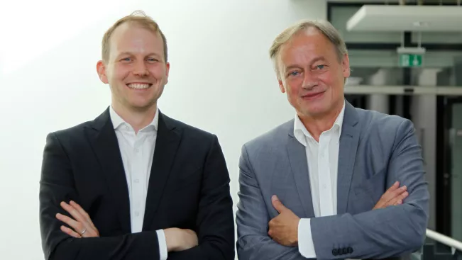 tode-christian_01_urkunde_foto_eva_tritschler_2019-08-29_5792.jpg