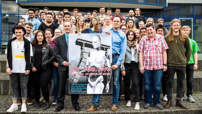 TREE-Konferenz_20170511_Gruppenfoto_Foto-Ruben-Schaefer.jpg (DE)
