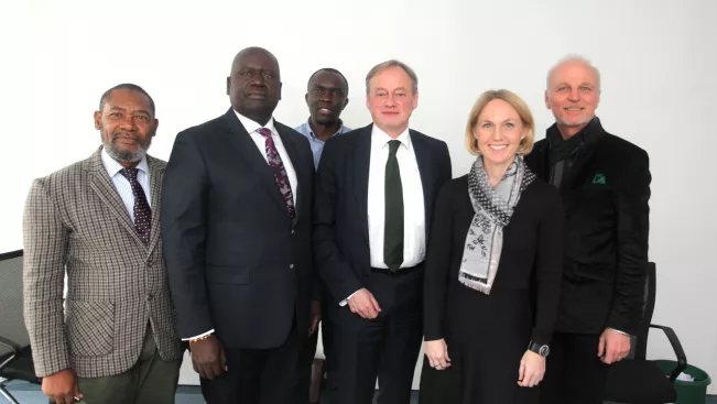 unterzeichnung_memorandum_ifm_sta_202002_foto_tritschler_img_6744.jpg (DE)