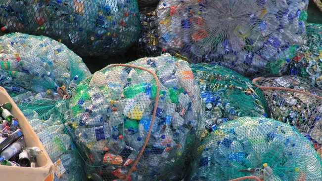 Schmuckbild Plastikmüll Plastik PET Flaschen