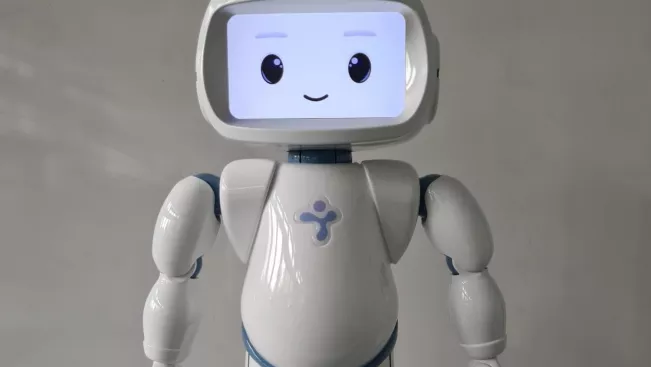 QTrobot