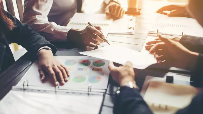 Zusammenarbeit, hbrs_ctw_panumas_adobestock_138922277_web.jpeg (DE)