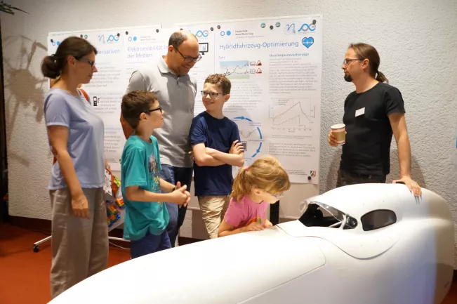 eTa-Museumsmeilenfest_VelomobilStand (DE)