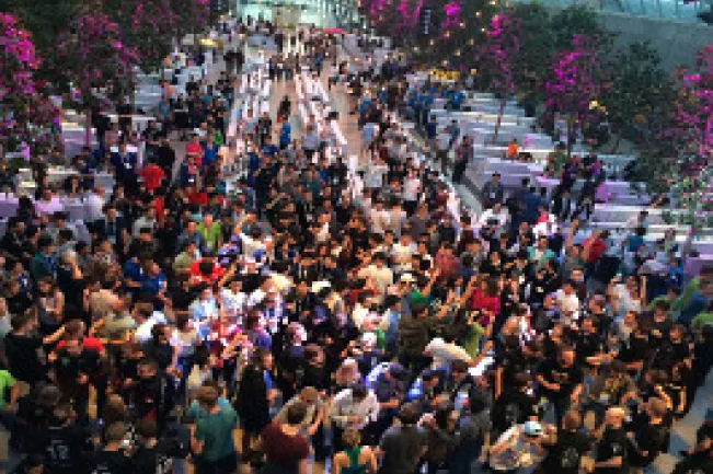 20160703_fbinf_farewellparty_robocup_wm_2016_leipzig_kw_1_bild0037-teaser.jpg (DE)