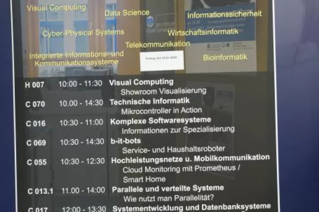 20200124_fbinf_tag_der_offenen_labore_kw_img_025.jpg (DE)