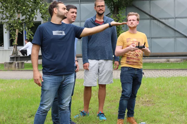 20210715_fbinf_ppp_kroatien-roboter-drohne_bild_kira_wazinski_mobil_img_047-quadrat.jpg (DE)