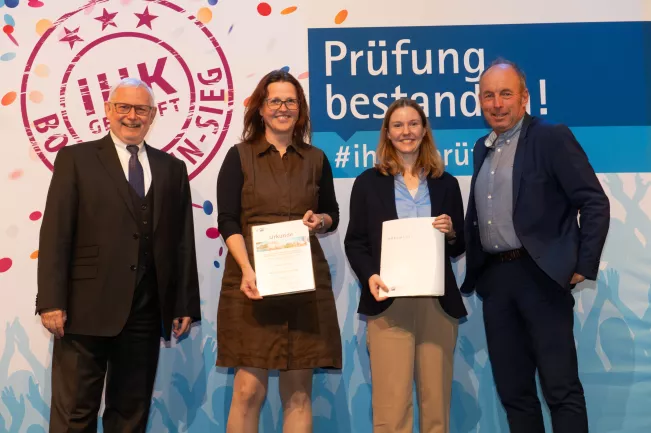 IHK_Bestenehrung_Delia_Radisch