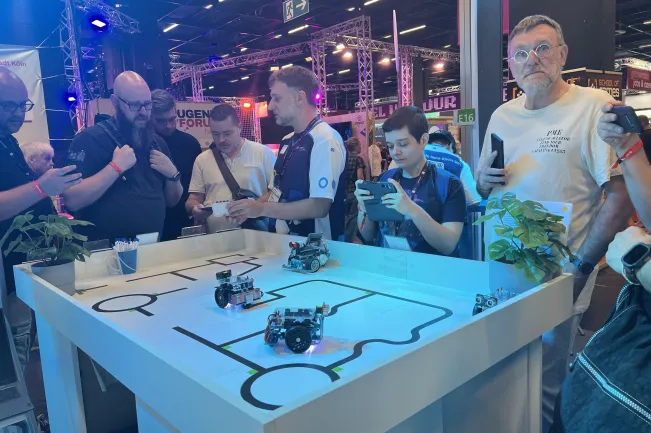 Roboter Gamescom 2025 IWK