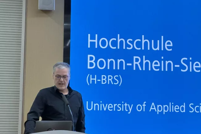 Prof. Dr. André Hinkenjann auf Einladung in China: 2025