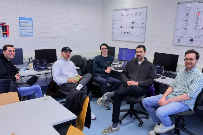 20251220_FBINF_Hackathon_Gruppe2_Tschofenig