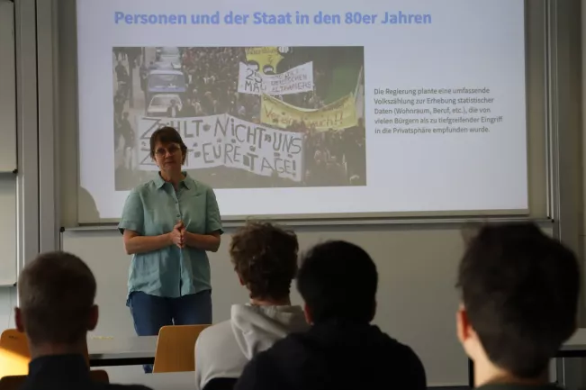 09.02.2026 Schulbesuch des BK-Troisdorf Vorlesung Cyber Security & Privacy