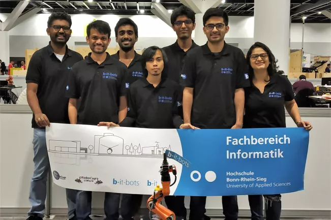 b-it-bots_weltmeister_work_2019.jpg (DE)