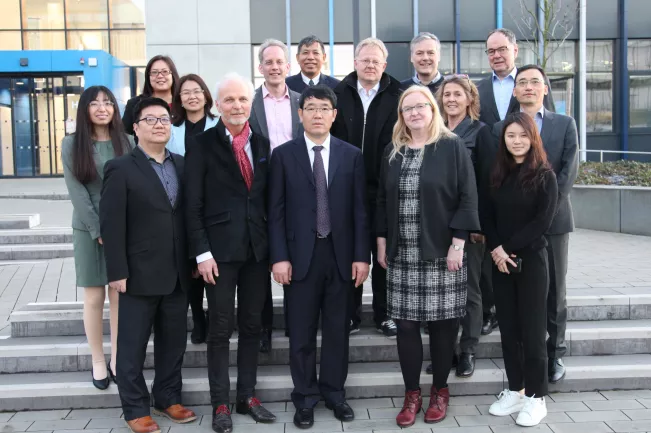 delegation_shenzhen-technology-universitaet_mou-mit-tree_foto-eva-tritschler_2020-01-21_6625.jpg (DE)