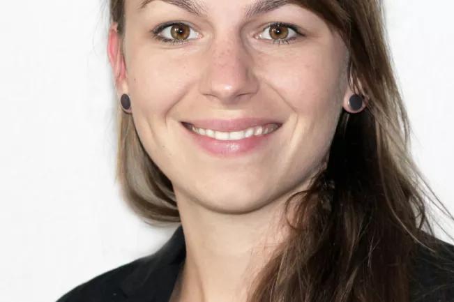 fb01-csta-pakusch.jpg(DE)