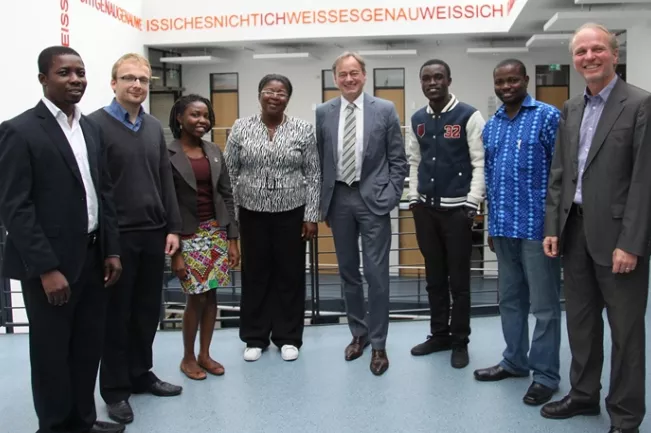 ghana-delegation_juni_2013_700_9826_14028.jpg (DE)