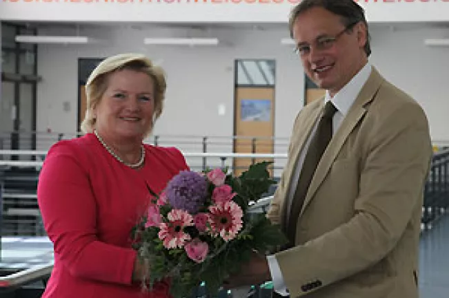 grass-brigitte_ihne-hartmut_300_7732.jpg (DE)