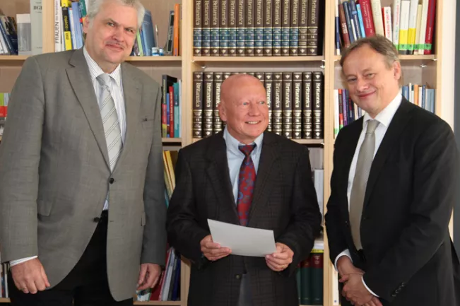 ihne_hampe_krzeminski_700_11066.jpg (DE)