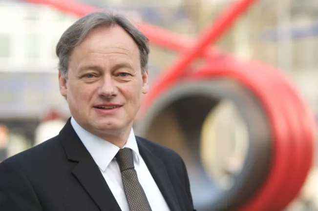 ihne_hartmut_2013_700_13934.jpg (DE)