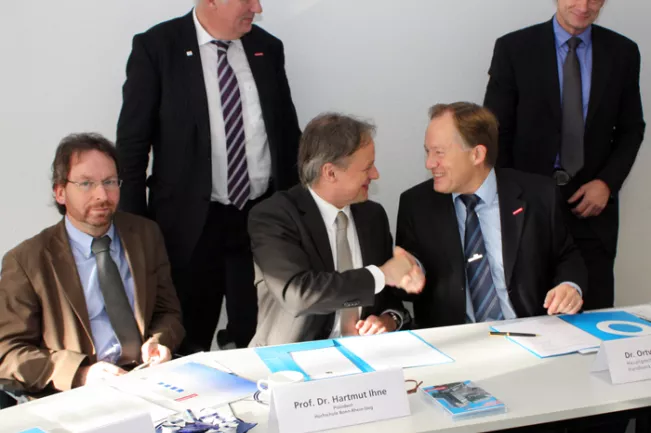 kooperation_hwk_koeln_schroeder_hwk_700_11914.jpg (DE)