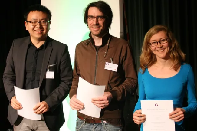 zhang-yu_lks_7th_international_meeting_212_goergens-andre_uk-essen_marthaler-adele_mpi-muenster_700_13850.jpg (DE)