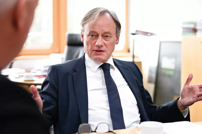 ihne_im_interview_jahresbericht_2018.jpg (DE)