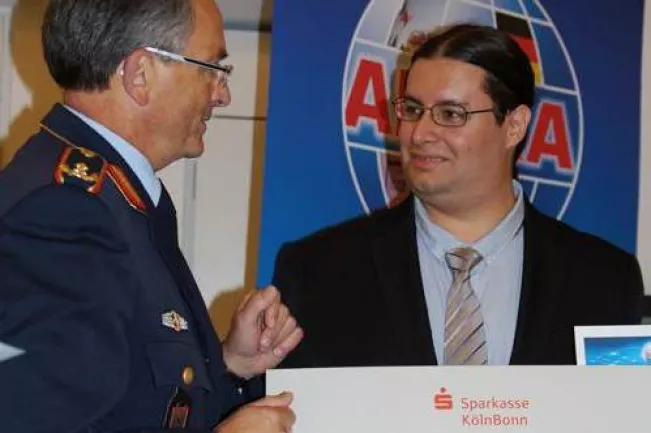 matias_alejandro_valdenegro_toro_150904_studienpreis_2.jpg (DE)