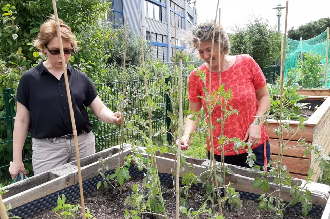 Campusgarten Iris Groß und Darya Hirsch (DE)