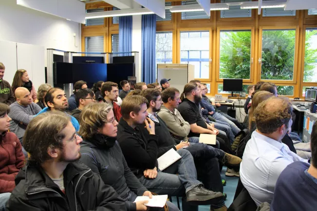 auditorium_ivc-kolloquium_alexander_barth_19.nov_._2016.jpg (DE)