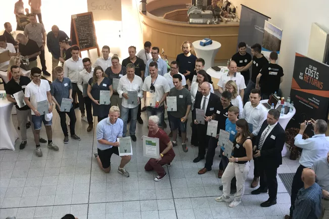 bestofstartups_preisverleihung_foto_yorck_weber_19.09.35-1.jpg (DE)