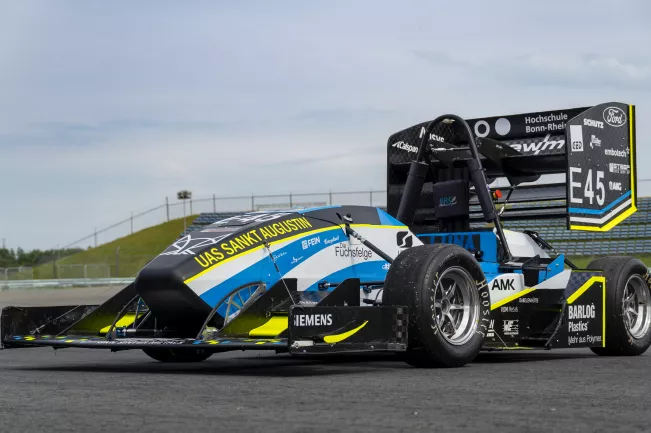 BRS Motorsport Luna im Stand (DE)