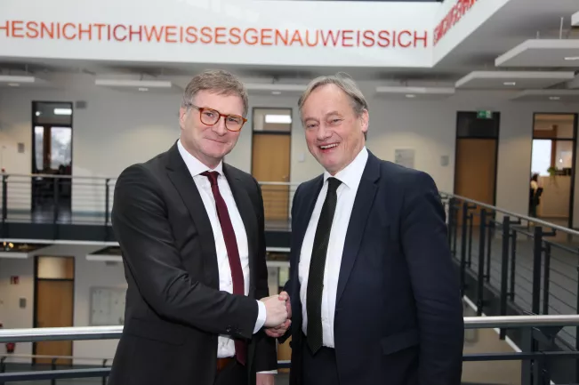 Ernennung Dr Dirk Lanzerath Honorarprofessor H-BRS (DE)