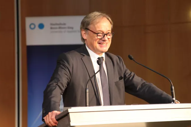 eroeffnung_akademisches_jahr_20171018_foto_j._kuestenmacher_030.jpg (DE)