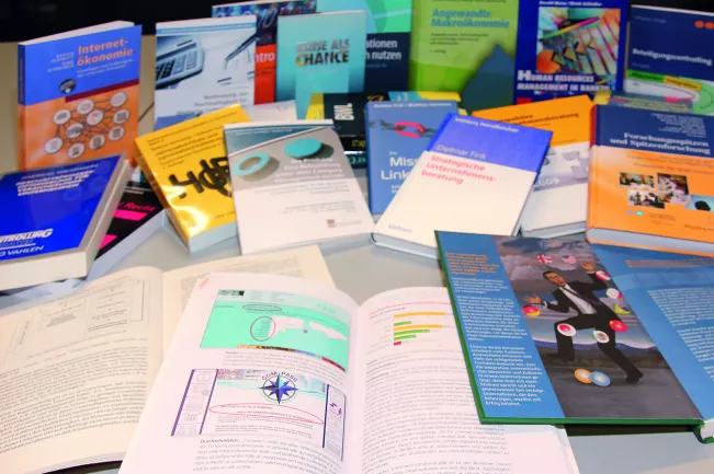 FB01-Forschung_Titel.jpg (DE)