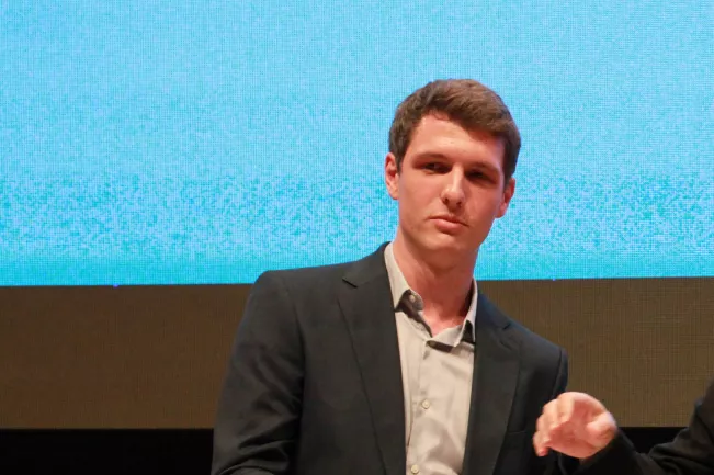 hess-timo_absolventenfeier_2015_preis_gbm_foto_eva_tritschler_8402.jpg (DE)