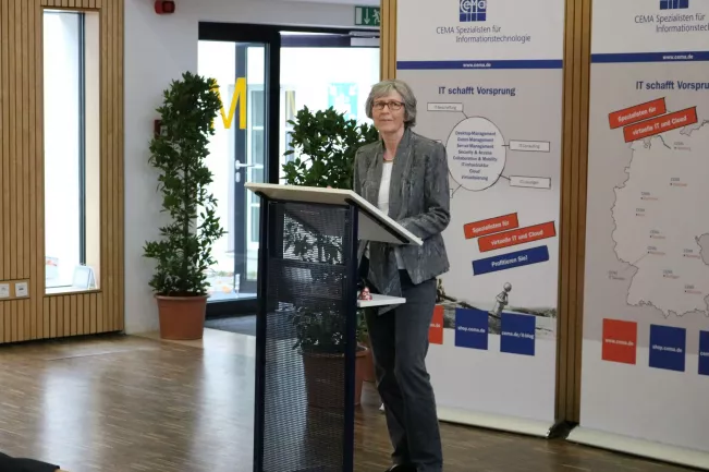 20171009_FBINF_FBTI_Heimerzheim_VonderHude_img_4371_preview.jpeg (DE)