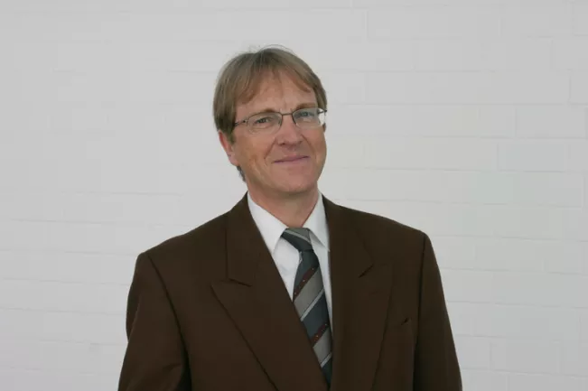 krupp-alfred_20090408_300dpi_eva-tritschler_3741_paragraph.jpg (DE)