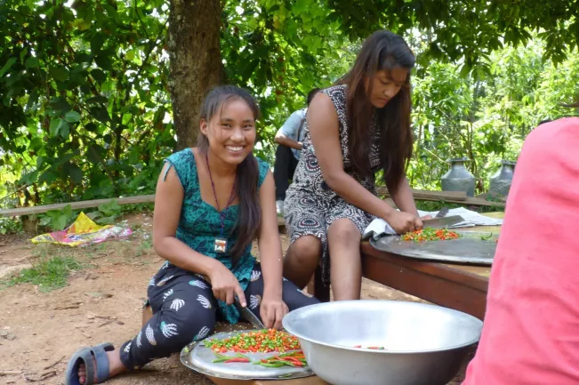 maedchen_im_kinderdorf_nepal_2015.jpg (DE)