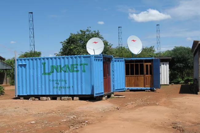 mmk_connecting_your_neighbour_karl_jonas.jpg (DE)