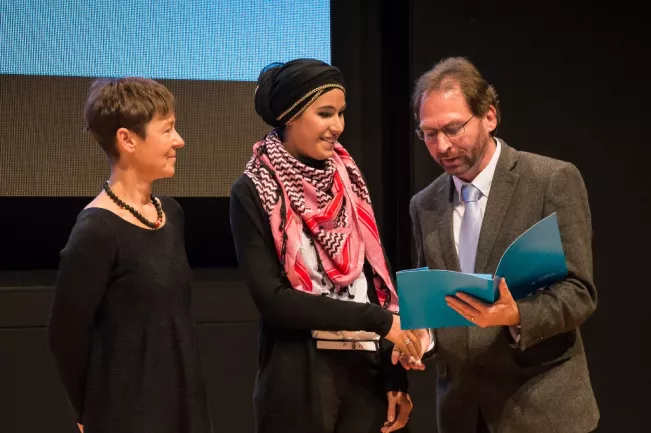 nachhaltigkeitspreis-2015_hansen-basma_foto_NathanDreessen.jpg (DE)