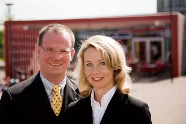 Prof. Dr. Schneider und Anne Schaefer (DE)