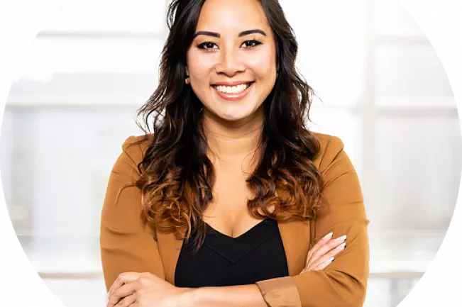 portrait_sophia_tran_zugeschnitten.png (DE)
