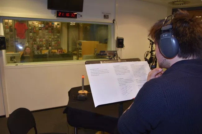 radio-klein-sprachaufnahme-sprecher.jpg (DE)