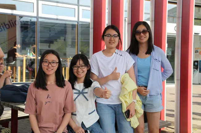 asiatische Studentinnen sommerfest rheinbach_20180627_foto_j._kuestenmacher_133.jpg (DE)